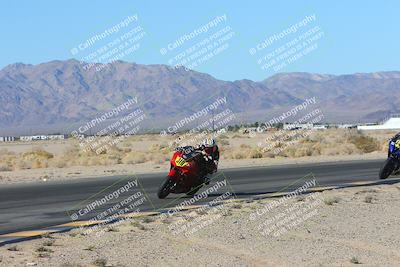 media/Jan-10-2025-CVMA Friday Practice (Fri) [[489e0da257]]/Group 4 and Trackday/Session 2 (Turn 4 Inside)/